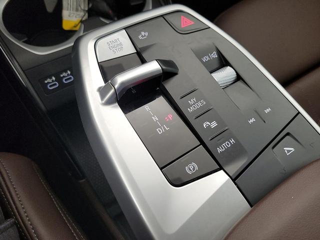 Photo of 2024 Blue BMW X1