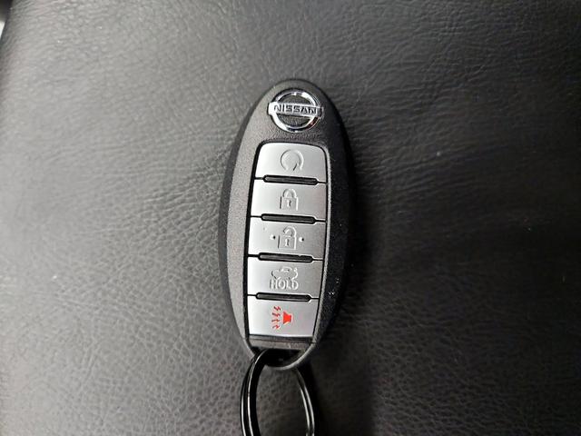 Photo of 2018 Black Nissan Maxima