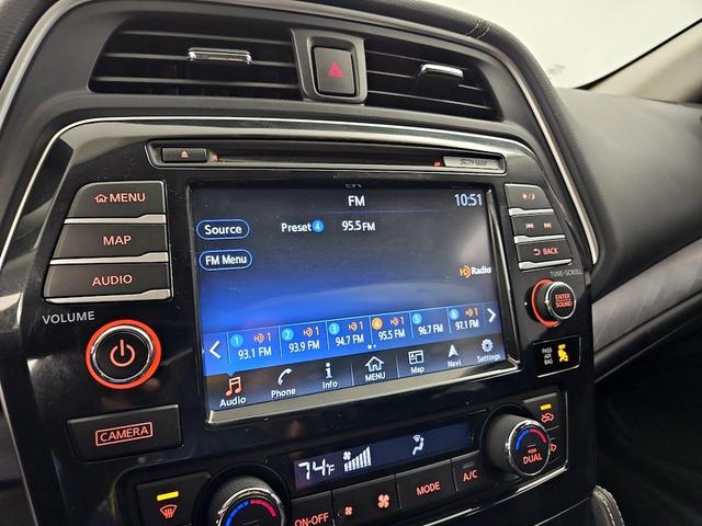 Photo of 2018 Black Nissan Maxima
