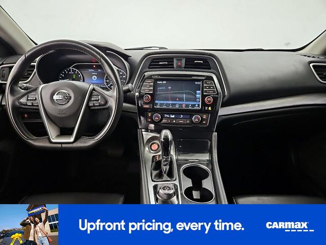 Photo of 2018 Black Nissan Maxima