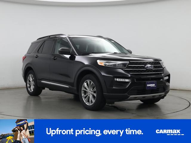 Photo of 2021 Black Ford Explorer