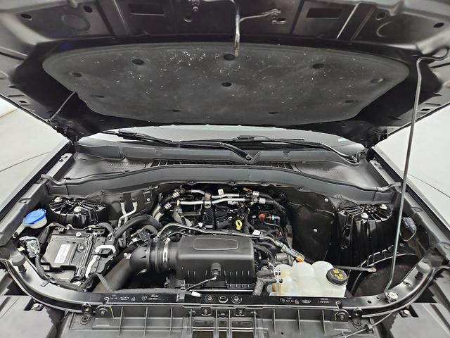 Photo of 2021 Black Ford Explorer