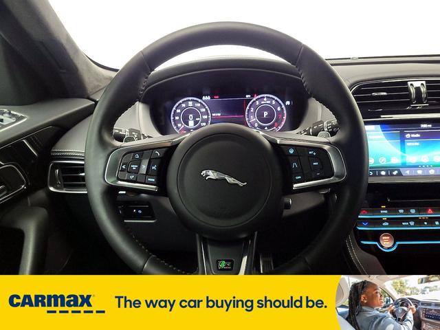 Photo of 2019 Blue Jaguar F-PACE
