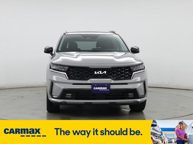 Photo of 2022 Gray Kia Sorento