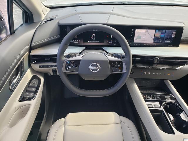 Photo of 2025 Everest White P Nissan Murano