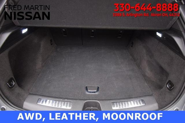 Photo of 2024 Silver Metallic Cadillac XT4
