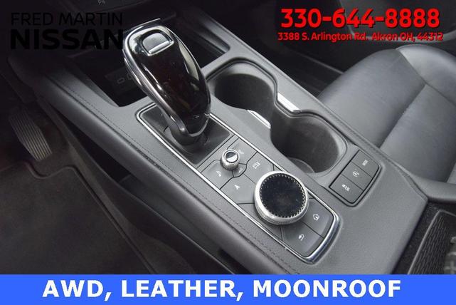 Photo of 2024 Silver Metallic Cadillac XT4