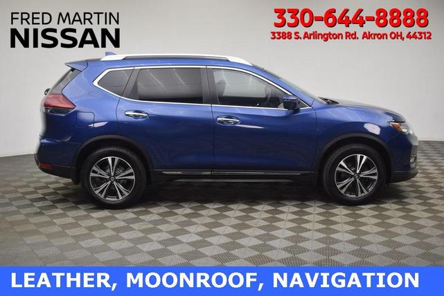 Photo of 2018 Caspian Blue Nissan Rogue