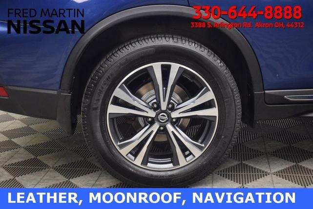 Photo of 2018 Caspian Blue Nissan Rogue