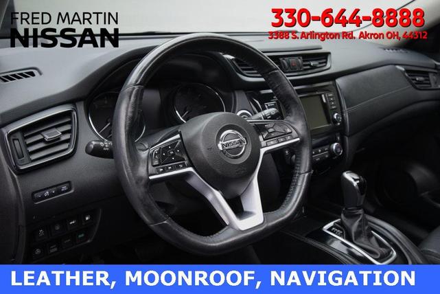 Photo of 2018 Caspian Blue Nissan Rogue