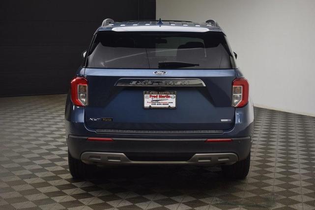 Photo of 2020 Blue Ford Explorer