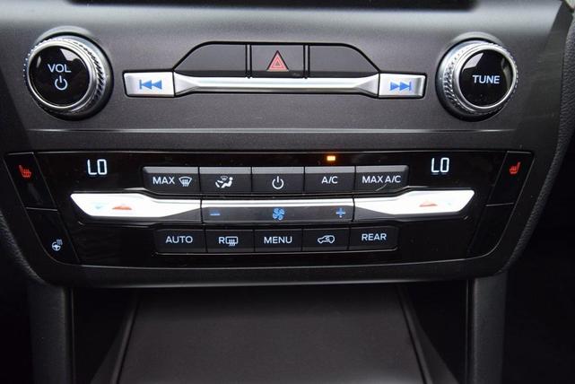Photo of 2020 Blue Ford Explorer