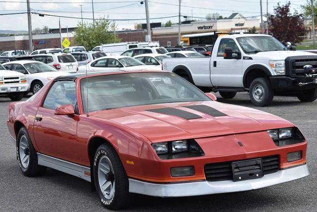 Photo of 1985 Red Chevrolet Camaro