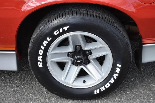 Photo of 1985 Red Chevrolet Camaro