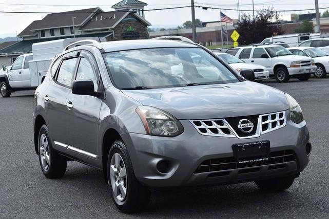 Photo of 2014 Platinum Graphite Nissan Rogue Select