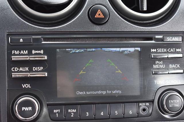 Photo of 2014 Platinum Graphite Nissan Rogue Select