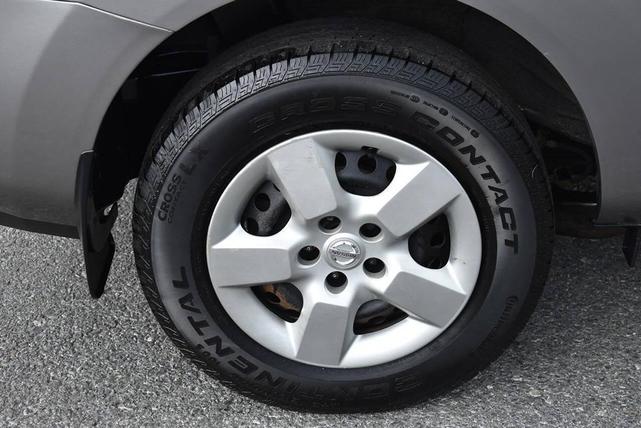 Photo of 2014 Platinum Graphite Nissan Rogue Select