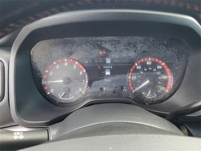 Photo of 2022 Glacier White Nissan Titan