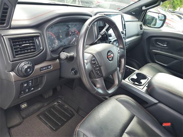 Photo of 2022 Glacier White Nissan Titan
