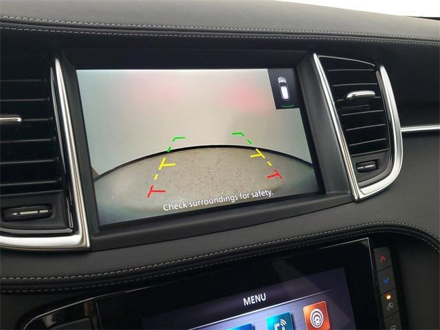 Photo of 2025 Radiant White INFINITI QX55