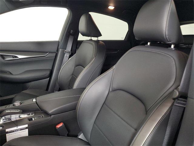 Photo of 2025 Black Obsidian INFINITI QX55