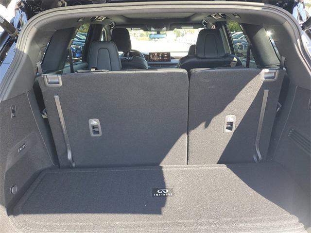 Photo of 2025 Mineral Black INFINITI QX60