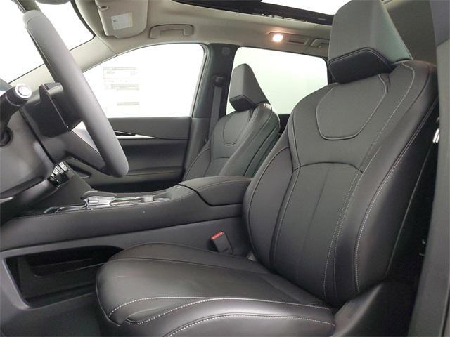 Photo of 2024 Mineral Black INFINITI QX60