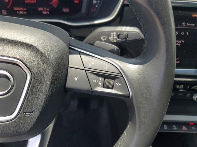 Photo of 2023 Ibis White Audi Q3