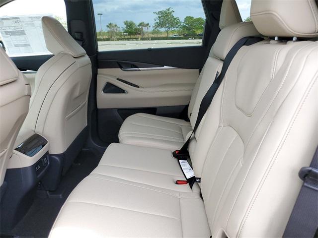 Photo of 2025 Warm Titanium INFINITI QX60