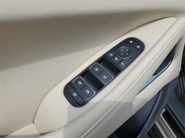 Photo of 2025 Warm Titanium INFINITI QX60