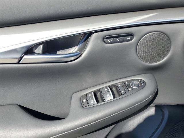 Photo of 2025 Black Obsidian INFINITI QX50