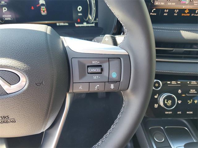 Photo of 2025 Majestic White INFINITI QX60