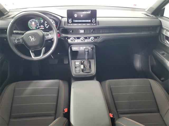 Photo of 2025 Platinum White Pearl Honda CR-V Hybrid