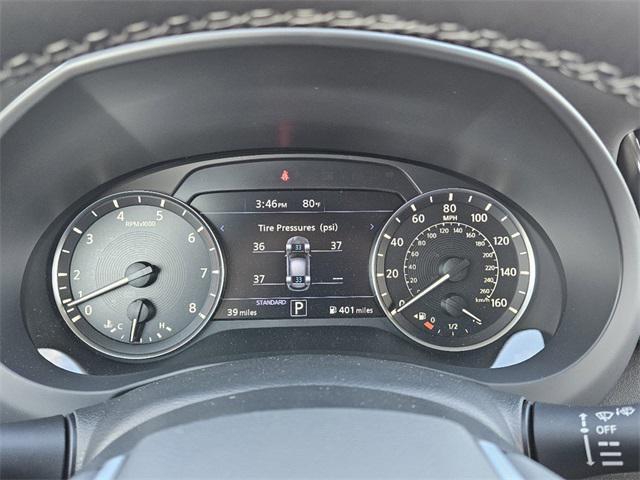 Photo of 2025 Radiant White INFINITI QX50