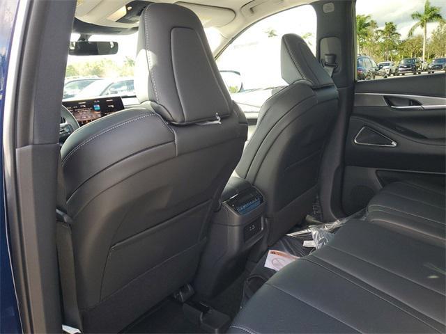 Photo of 2025 Grand Blue INFINITI QX60