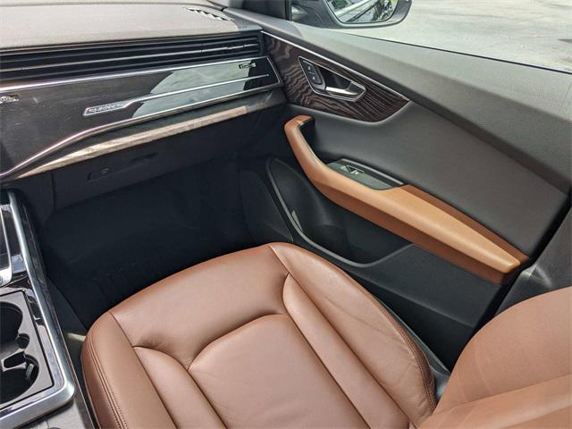 Photo of 2019 Black Audi Q8