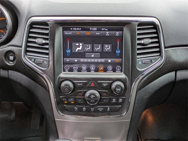 Photo of 2018 Diamond Black Crystal Pearlcoat Jeep Grand Cherokee