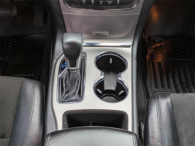 Photo of 2018 Diamond Black Crystal Pearlcoat Jeep Grand Cherokee