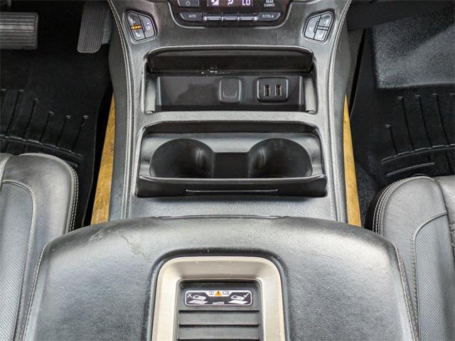 Photo of 2017 Maroon GMC Yukon