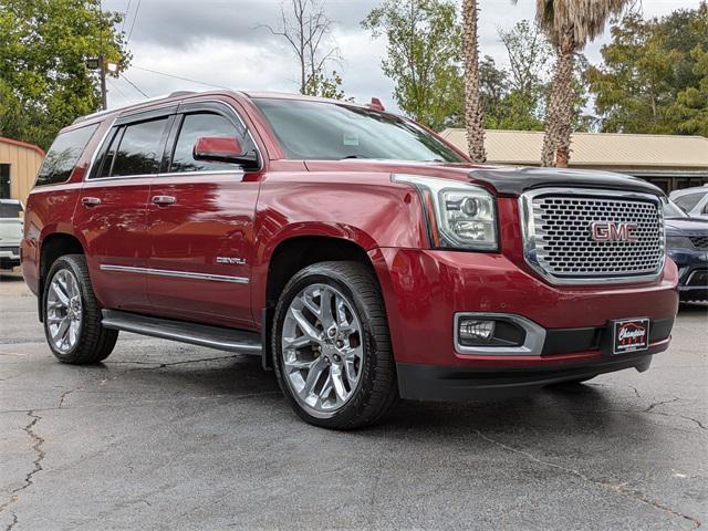 Photo of 2017 Maroon GMC Yukon