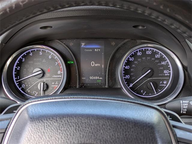 Photo of 2018 Gray Toyota Camry