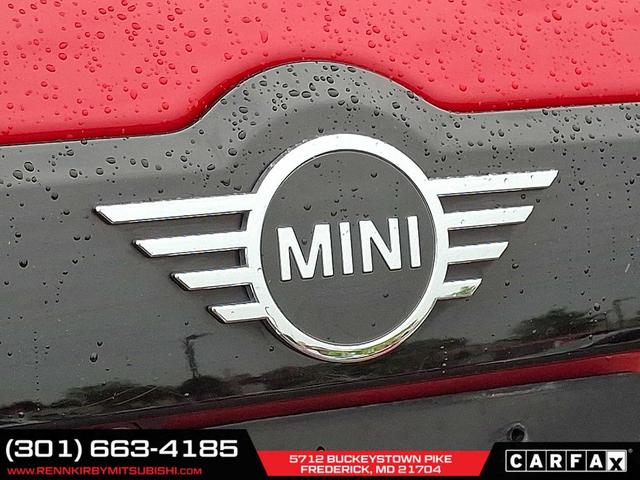 Photo of 2019 Chili Red MINI Countryman
