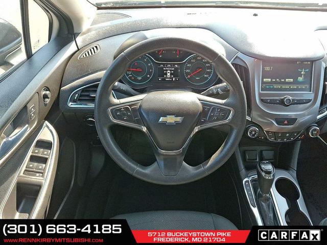 Photo of 2017 Graphite Metallic Chevrolet Cruze