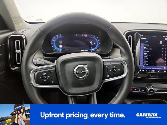 Photo of 2023 Black Volvo XC40