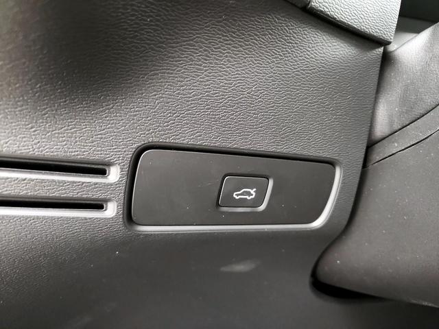Photo of 2023 Black Volvo XC40