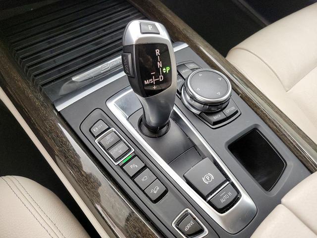 Photo of 2016 White BMW X5 eDrive