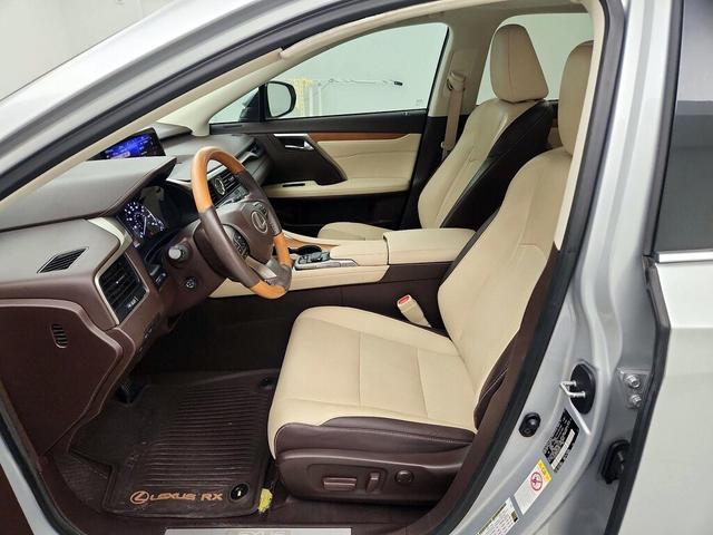 Photo of 2017 Silver Lexus RX 350