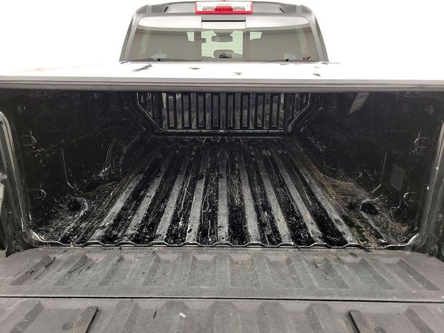Photo of 2023 Black Chevrolet Colorado