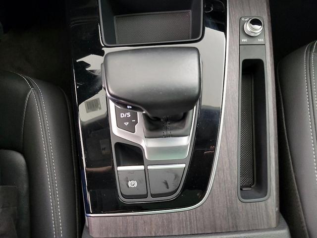 Photo of 2021 Black Audi Q5