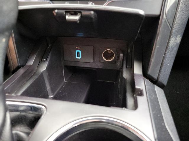 Photo of 2019 Black Ford Explorer